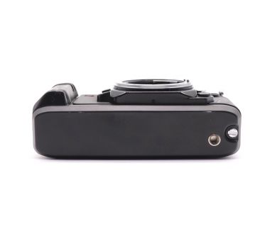 Плёночная зеркальная камера Nikon F-501 body