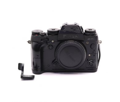 Фотоаппарат компактный Fujifilm X-T1 body black