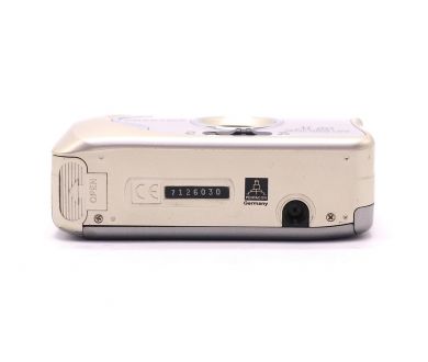Плёночный винтажный фотоаппарат Praktica M60