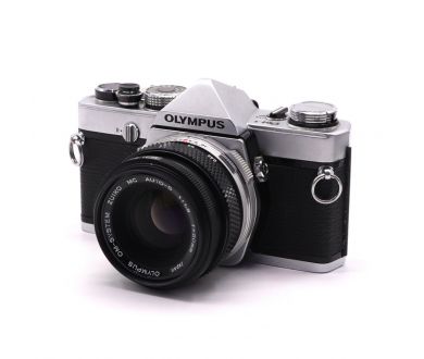 Плёночный фотоаппарат Olympus OM-1 kit (Япония)