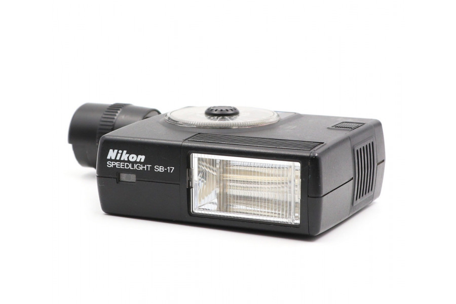 Фотовспышка Nikon Speedlight SB-17 для Nikon F3