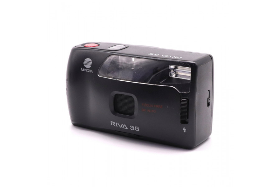 Компактная плёночная камера Minolta Riva 35