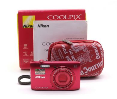 Цифровая камера Nikon Coolpix S3600 в упаковке