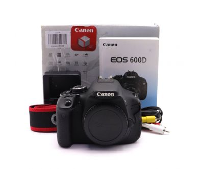 Canon EOS 600D body в упаковке (пробег 100595 кадров)