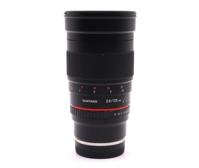 Объектив Samyang 135mm f/2.0 ED UMC Canon EF