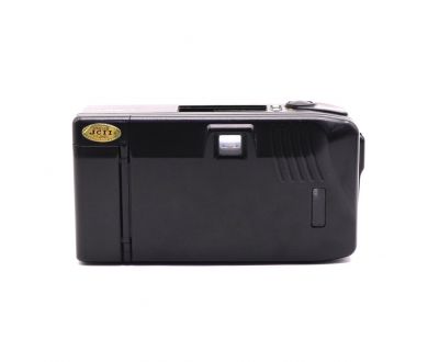 Плёночный фотоаппарат формата 35мм Yashica T3