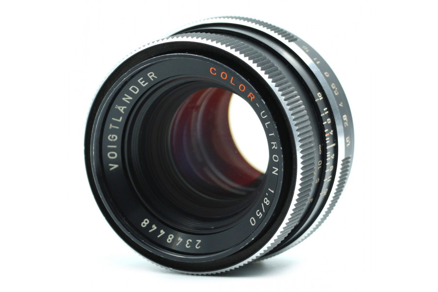 Штатный объектив Voigtlander Color-Ultron 1.8/50mm