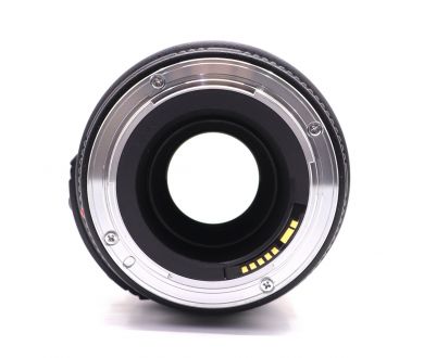 Объектив Canon EF 100mm f/2.8 Macro USM (Япония)
