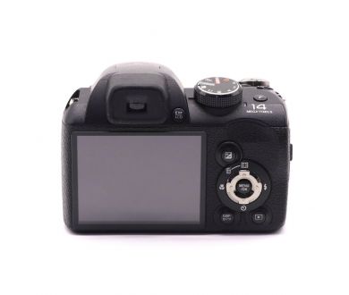 Компактный фотоаппарат Fujifilm FinePix S3400