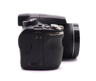 Компактный фотоаппарат Fujifilm FinePix S3400
