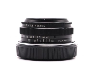 Объектив TTartisan 25mm f/2 APS-C для Canon EOS R в упаковке