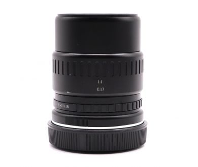 Объектив TTartisan 40mm F2.8 Macro for Canon EOS R в упаковке