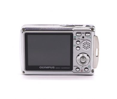 Компактная цифровая камера Olympus mju 720SW