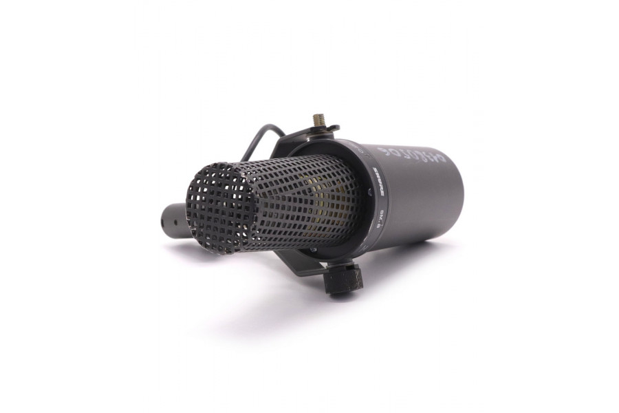 Микрофон динамический репортёрский Shure SM7B