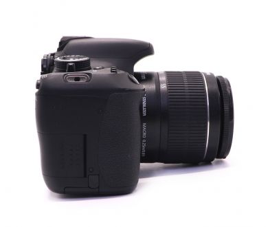 Камера Canon EOS 600D kit (пробег 32885 кадров)