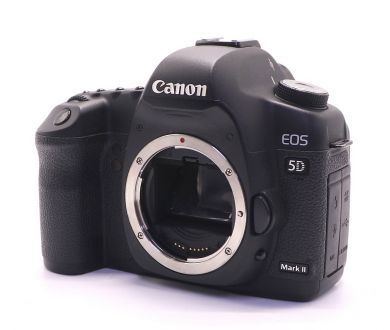 Камера Canon EOS 5D Mark II body (пробег 17200 кадров)