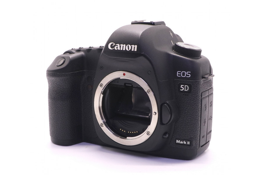 Камера Canon EOS 5D Mark II body (пробег 17200 кадров)