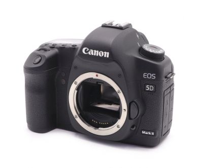 Камера Canon EOS 5D Mark II body (пробег 560 кадров)