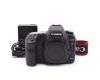 Камера Canon EOS 5D Mark II body (пробег 560 кадров)