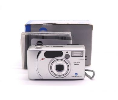 Камера Konica Minolta Zoom 80c в упаковке