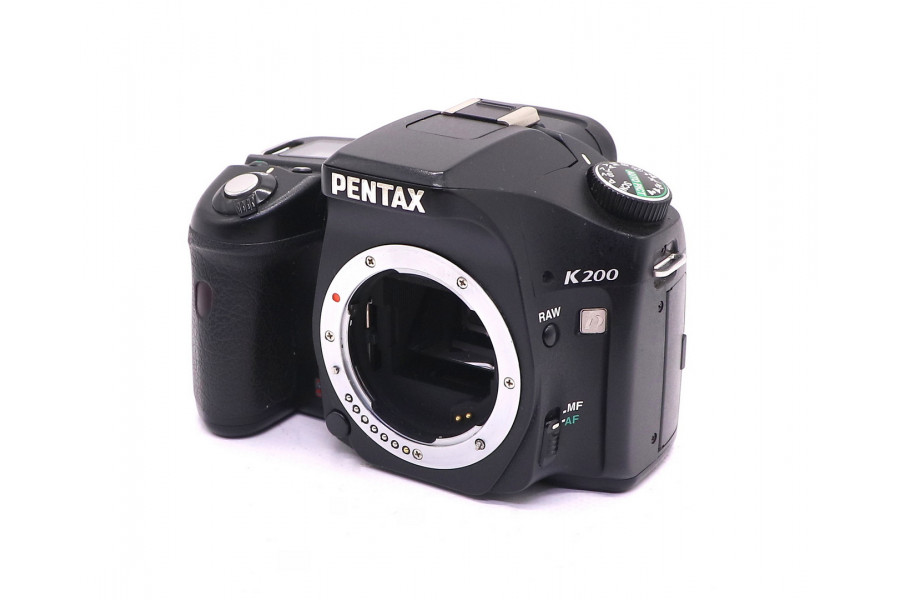 Камера Pentax K200D body (пробег 6870 кадров)