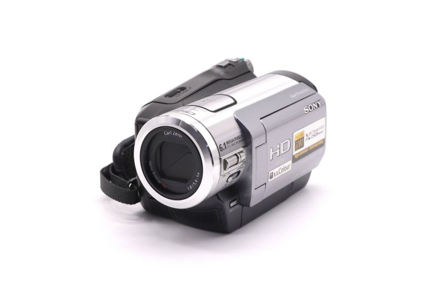 Полупрофессиональная видеокамера Sony HDR-HC7