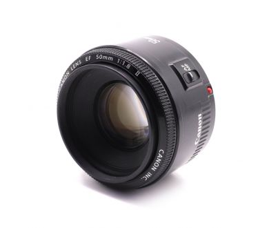 Фикс-объектив Canon EF 50mm f/1.8 II (Malaysia)