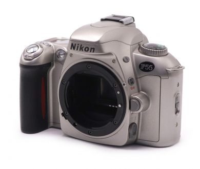 Плёночный зеркальный фотоаппарат Nikon F55 body