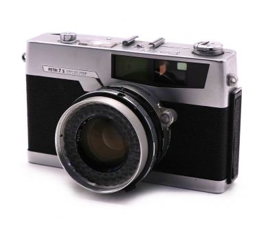 Фотоаппарат дальномерный пленочный Petri 7s неисправен