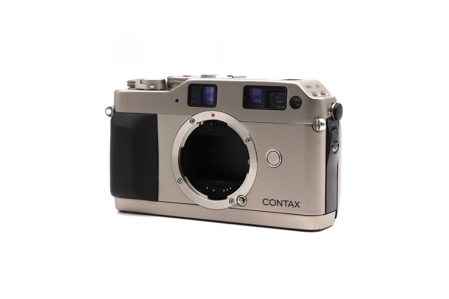 Автоматическая малоформатная камера Contax G1 body