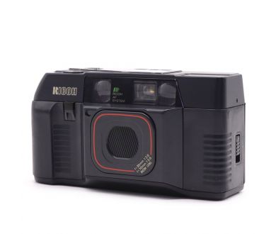 Компактный плёночный фотоаппарат Ricoh TF-500D