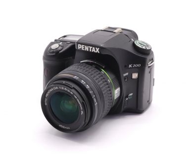 Камера Pentax K200D kit (пробег 12125 кадров)