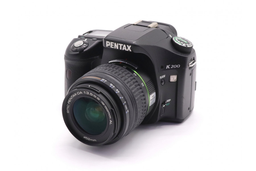 Камера Pentax K200D kit (пробег 12125 кадров)