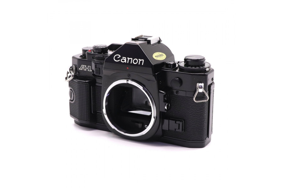 Зеркальная пленочная фотокамера Canon A-1 body