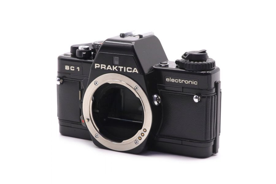 Плёночный фотоаппарат Praktica BC1 Electronic body