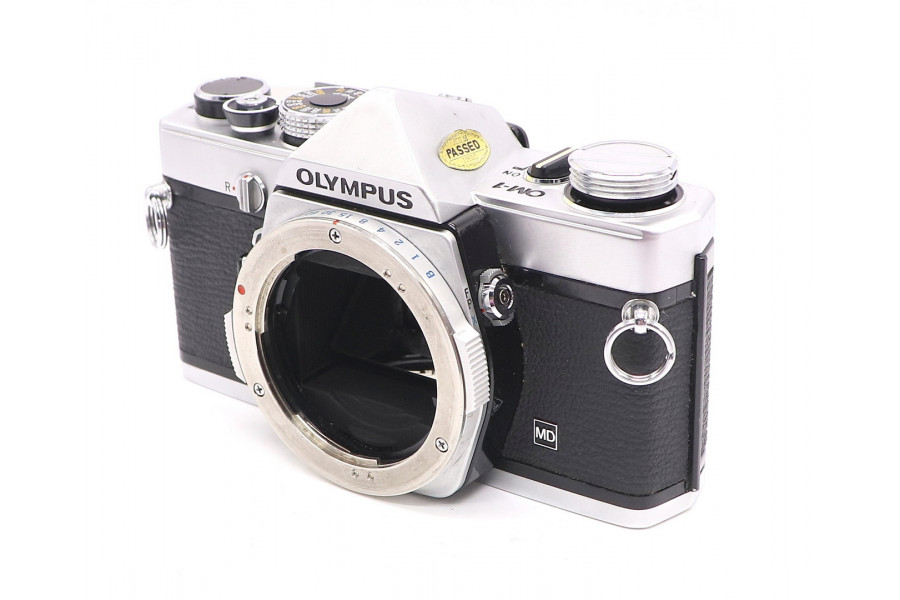 Зеркальная пленочная камера Olympus OM-1 body