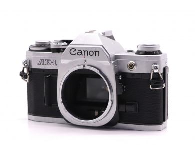 Зеркальная фотокамера Canon AE-1 body (Japan)