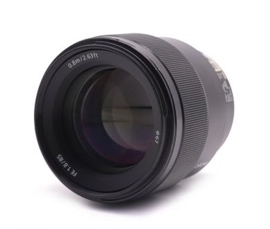 Цифровой объектив Sony FE 85mm f/1.8 (SEL85F18)