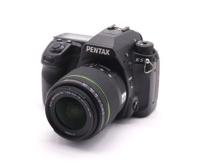 Камера Pentax K-5 kit (пробег 4370 кадров)