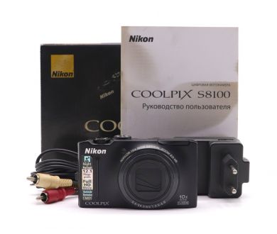 Фотокамера Nikon Coolpix S8100 в упаковке