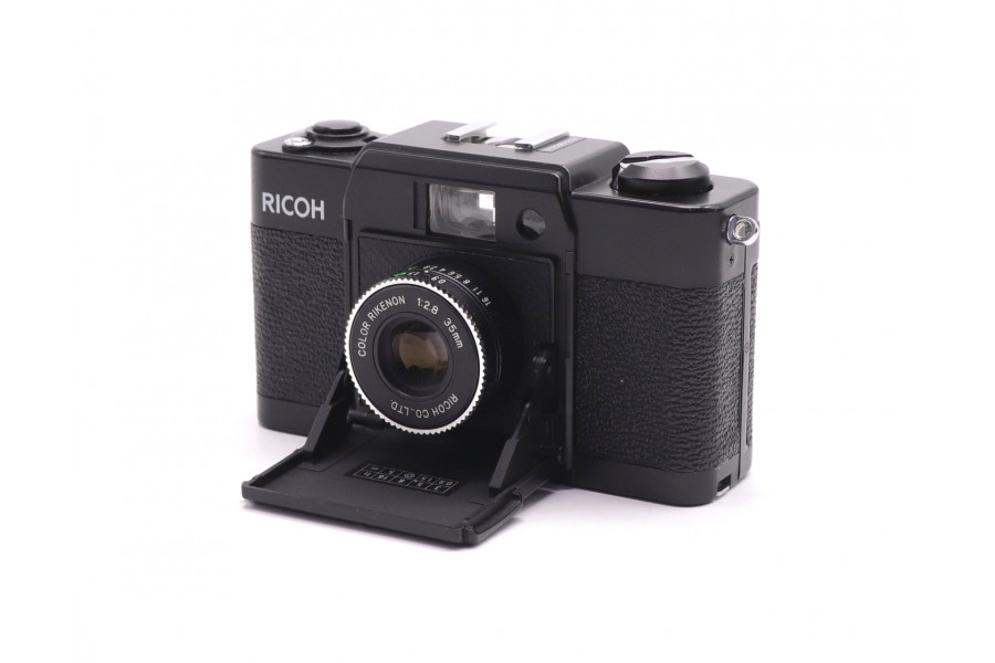 Компактная шкальная фотокамера Ricoh FF-1