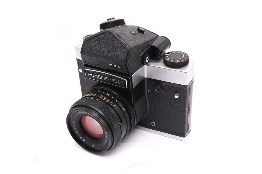 Фотоаппарат зеркальный Киев 60 kit (СССР, 1990)