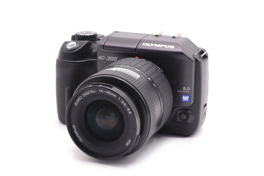 Камера Olympus E-300 kit (пробег 2945 кадров)