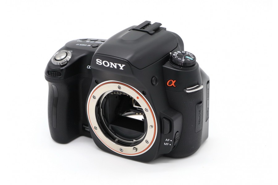 Камера Sony A500 body (пробег 6230 кадров)