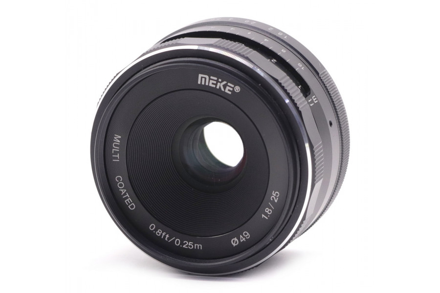 Мануальный Meike 25mm F1.8 APS-C Micro 4/3