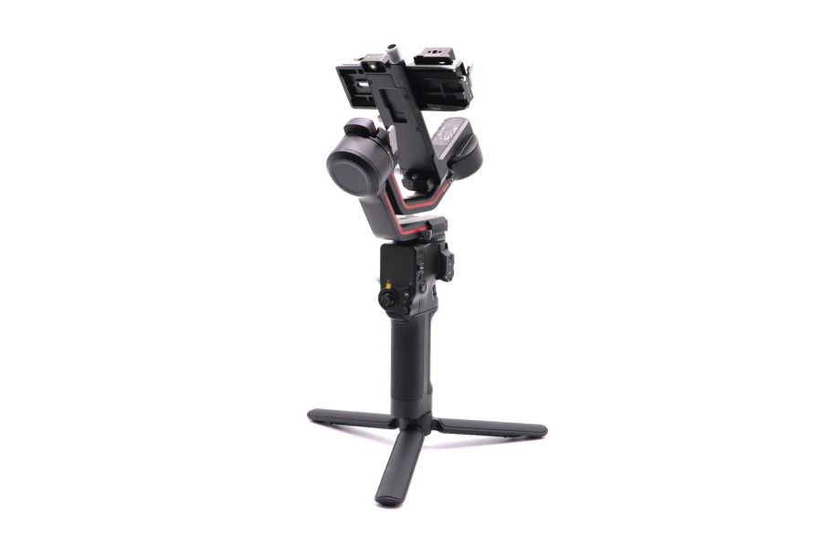 Стабилизатор 3-х осевой ручной DJI Ronin RS 3