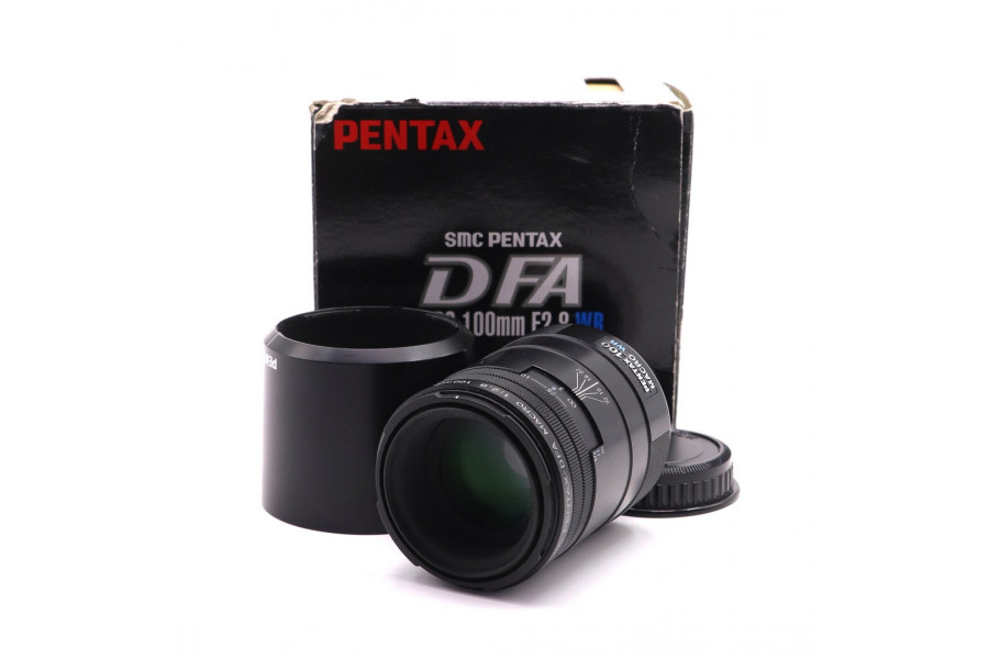 Pentax-D FA SMC Macro 100mm f/2.8 WR в упаковке