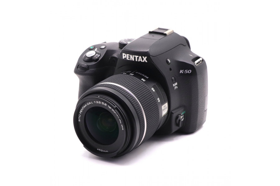 Камера Pentax K-50 kit (пробег 11000 кадров)
