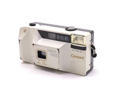 Компактный пленочный фотоаппарат Concord 806
