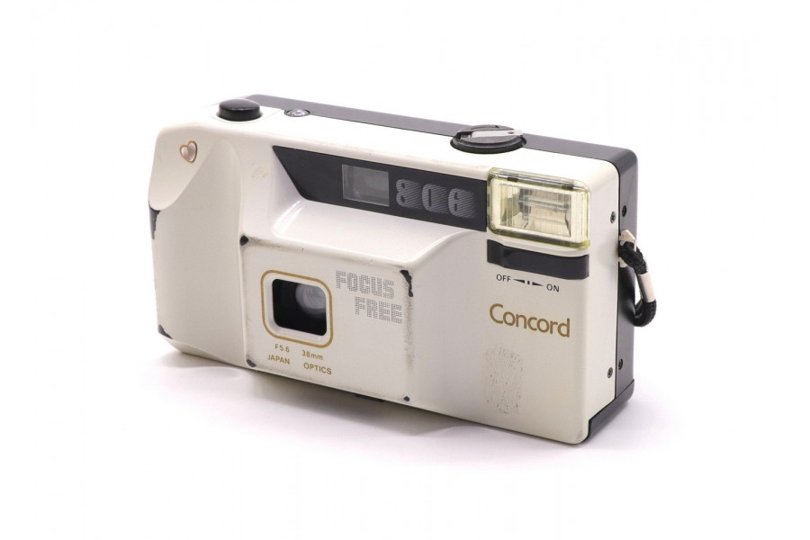 Компактный пленочный фотоаппарат Concord 806